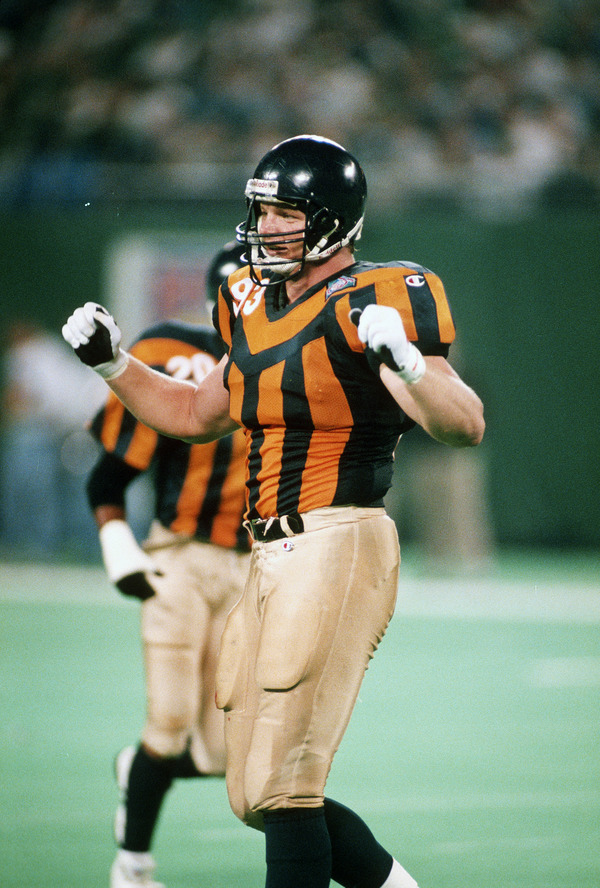 The best and worst uniform looks for every NFL team