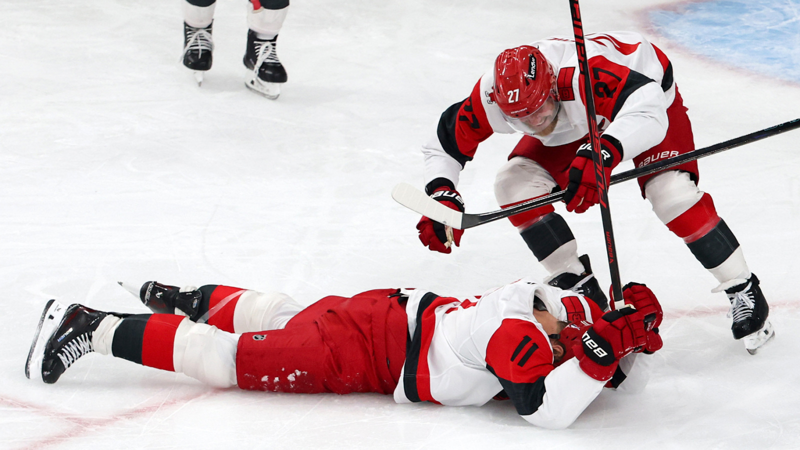 https://www.yardbarker.com/media/b/7/b74e48ddf1f3b1cf64c37c6b1fe8eecab203ffc2/thumb_16x9/5-goal-stanley-cup-finals-quiz.jpg?v=1