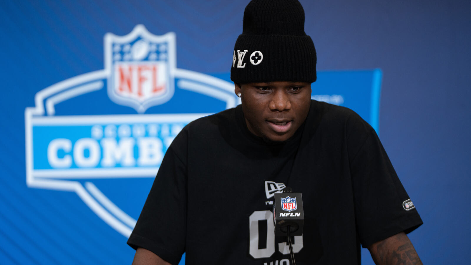 Dolphins' Chris Bell Returns to Practice After ACL Injury