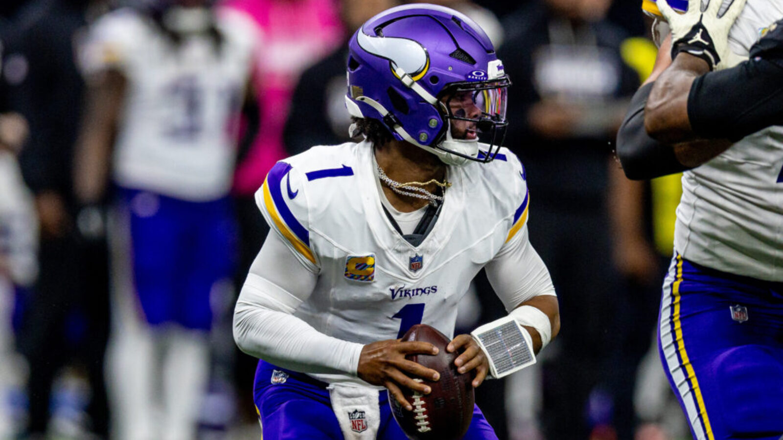 Vikings Legend Cris Carter Gets Real About Kyler Murray’s Future