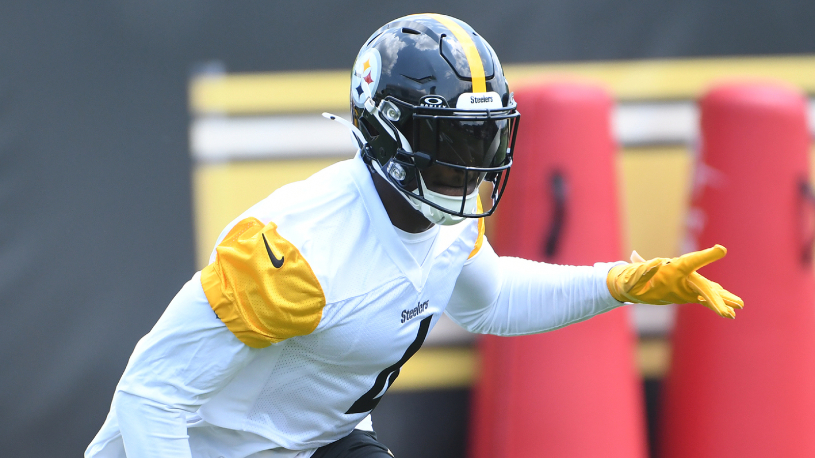 https://www.yardbarker.com/media/b/7/b7ffd17db3525ee82997fd9e7a7dd4c9c8b95116/thumb_16x9/dk-metcalf-makes-huge-claim-steelers-defense.jpg?v=1