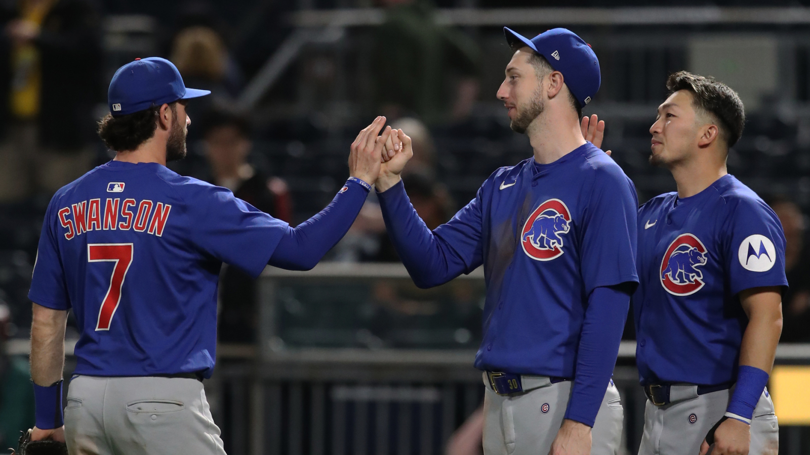 https://www.yardbarker.com/media/b/8/b8181d66d9a40792ba26908eead75f3a11c8bd92/thumb_16x9/cubs-defeat-pirates-impressive-night-plate.jpg?v=1