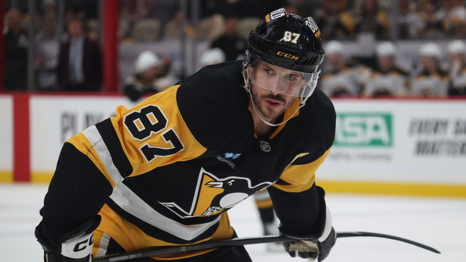 https://www.yardbarker.com/media/b/8/b86219a318b340d61f14e6a65e37128d15232940/thumb_16x9/nhl-insider-makes-claim-potential-crosby-trade.jpg?v=1