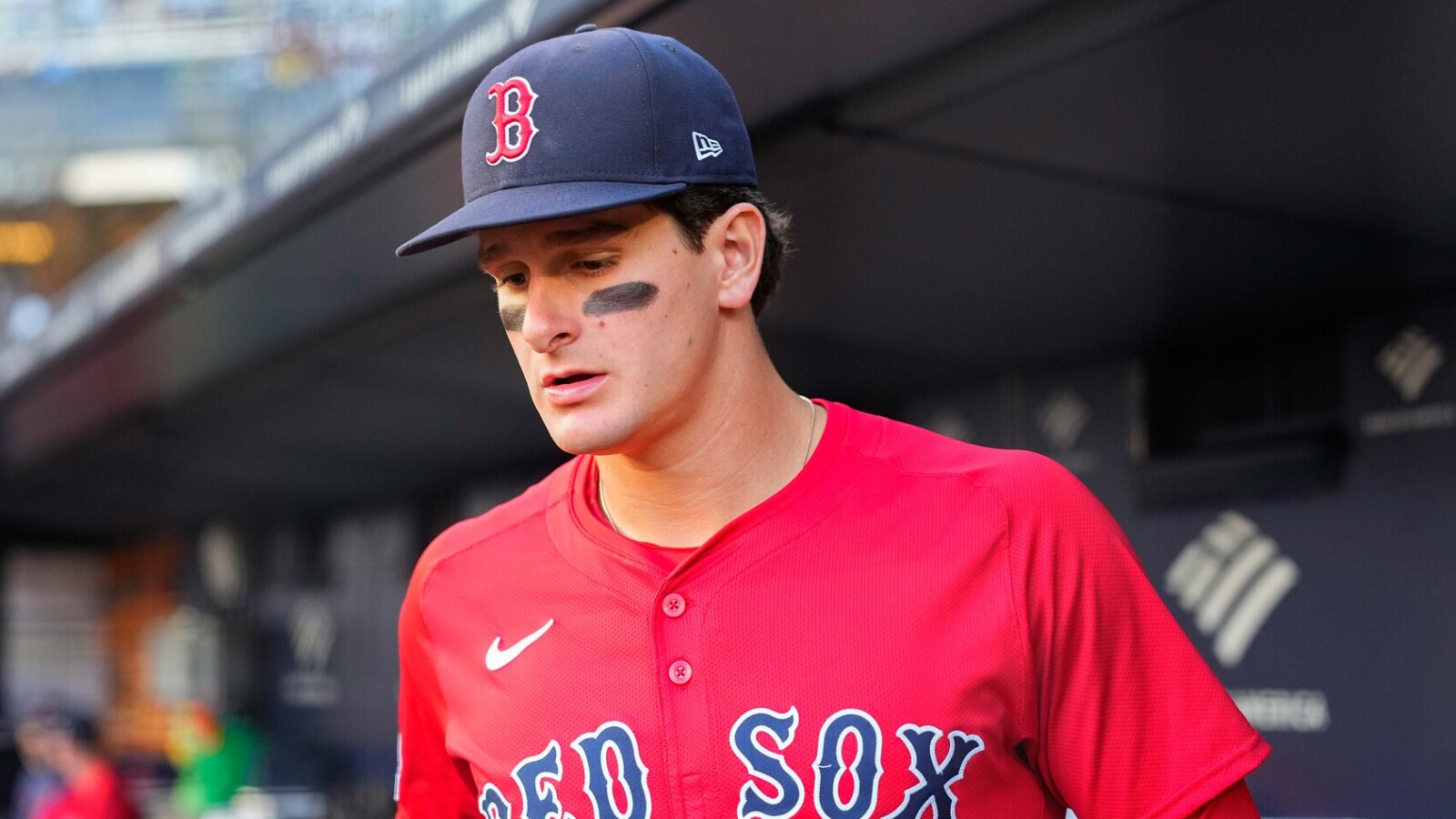 https://www.yardbarker.com/media/b/8/b87ee26304f3c9f434fd7210bd2bd3370f506980/thumb_16x9/red-sox-place-star-rookie-on-injured-list.jpg?v=1