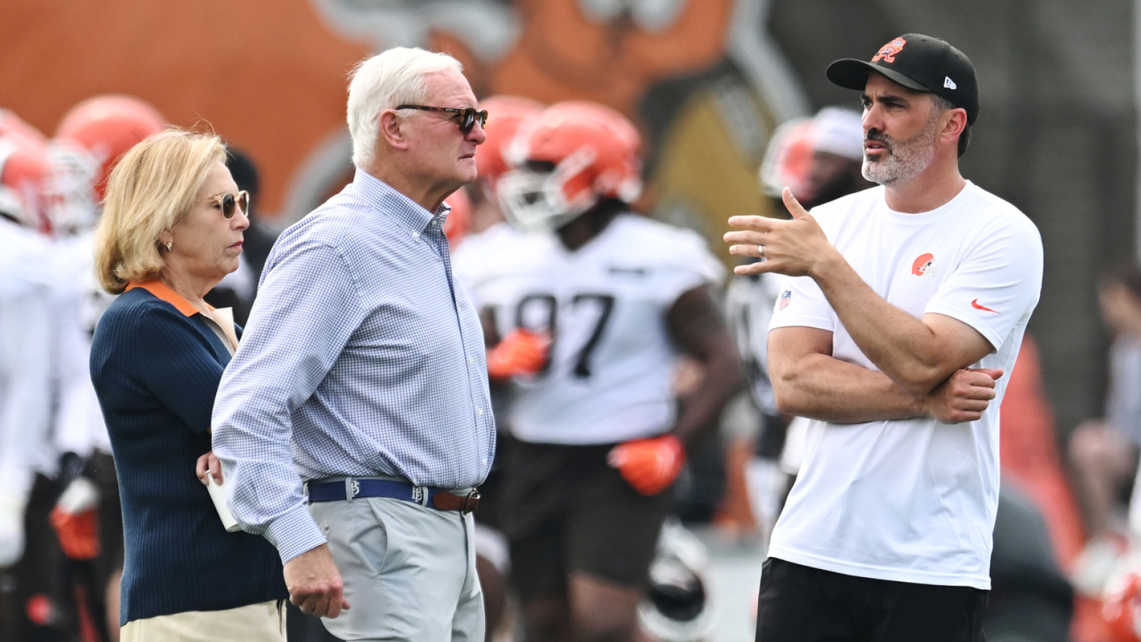 https://www.yardbarker.com/media/b/8/b8c45a72008261045bb719d6ef5f1827c5e020b2/thumb_16x9/browns-major-step-toward-building-new-domed.jpg?v=1