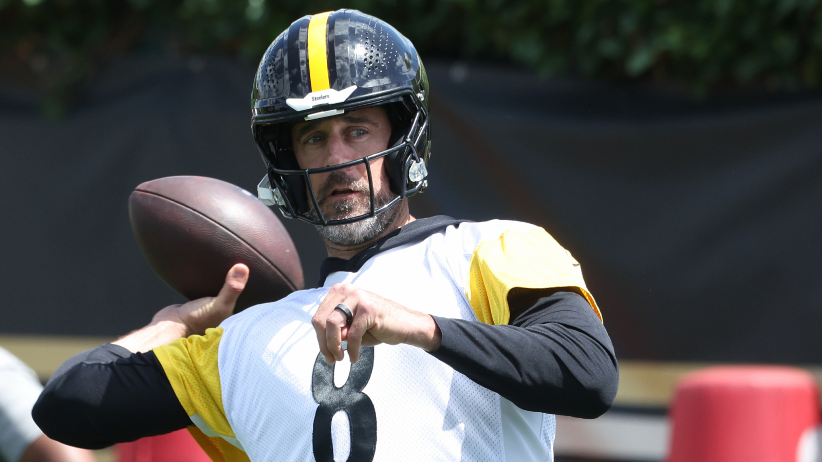 Steelers QB Now Has The Upper Hand In Pivotal Competition To Be Aaron Rodgers' Backup