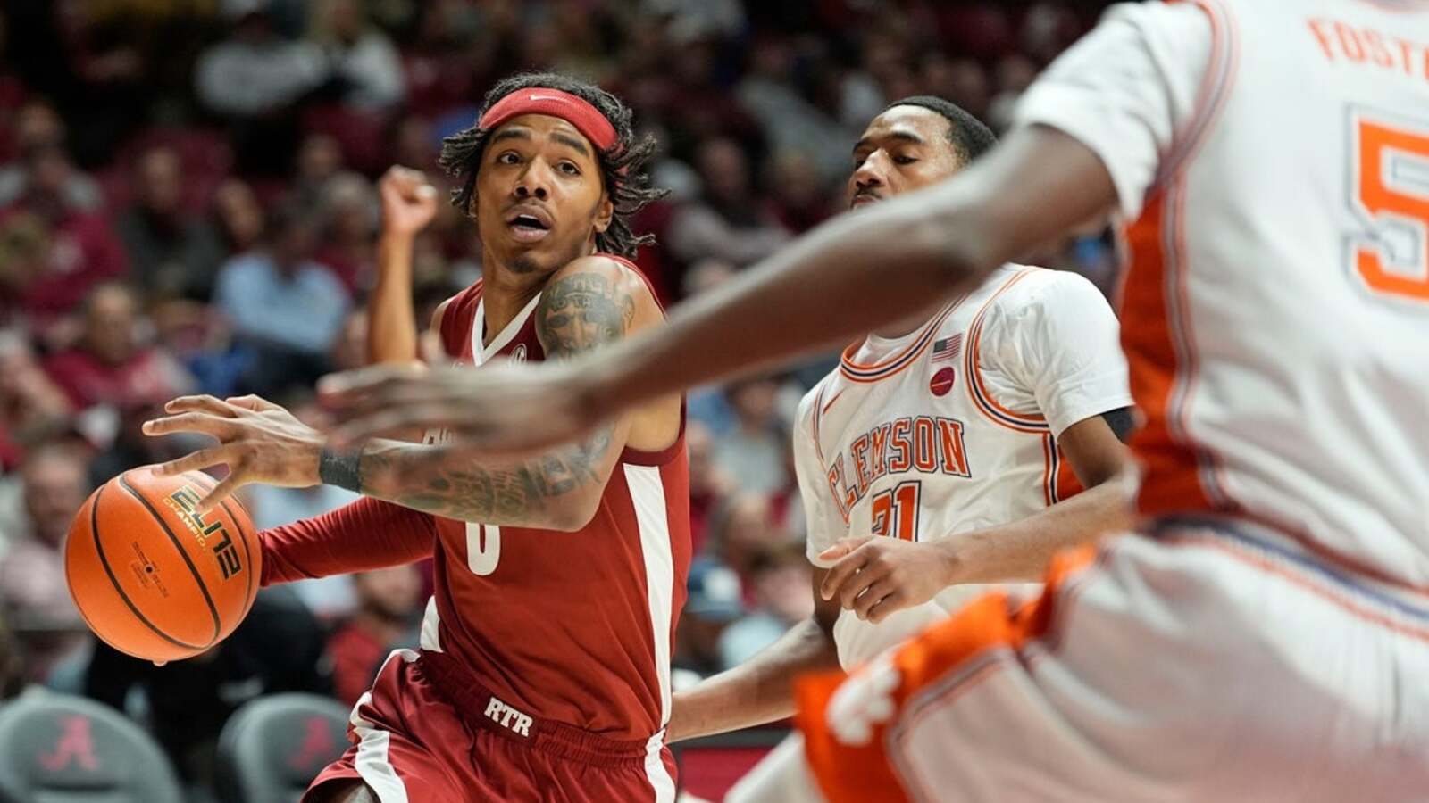 Labaron Philon Jr. lifts No. 12 Alabama past Clemson