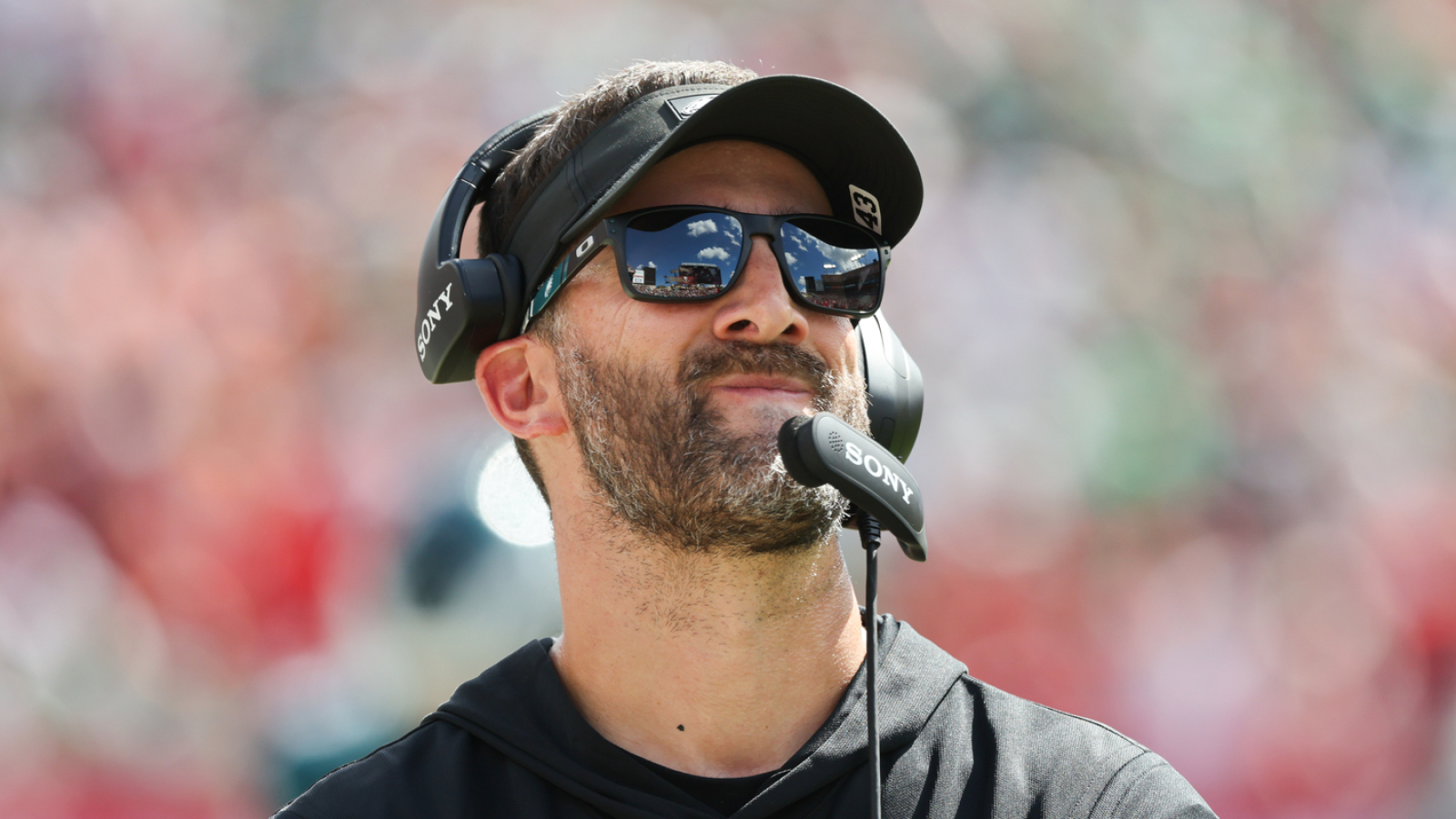 https://www.yardbarker.com/media/b/9/b9ad543a9de1505b0d1270ae00c8c9babb12d666/thumb_16x9/nick-sirianni-trolls-tush-push-haters-win.jpg?v=1