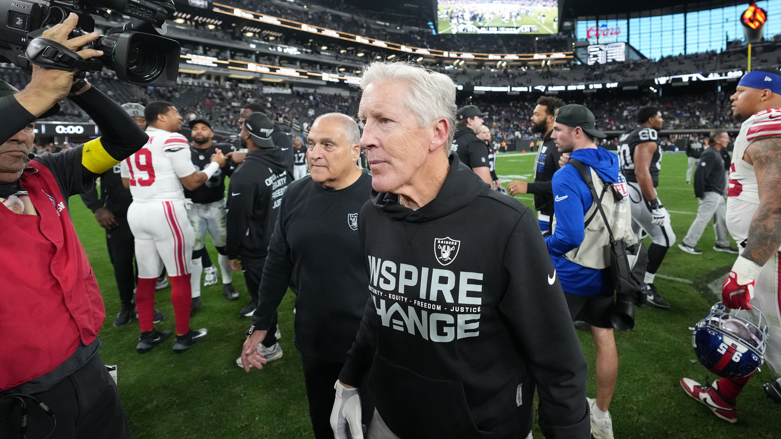 https://www.yardbarker.com/media/b/9/b9d1bab350e3a800f1977b72fda854810d0abe25/thumb_16x9/report-raiders-plan-move-on-pete-carroll.jpg