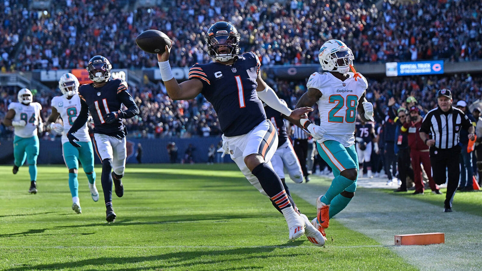 The 'QBs to rush for 100 yards in an NFL game' quiz MobileNewspepar
