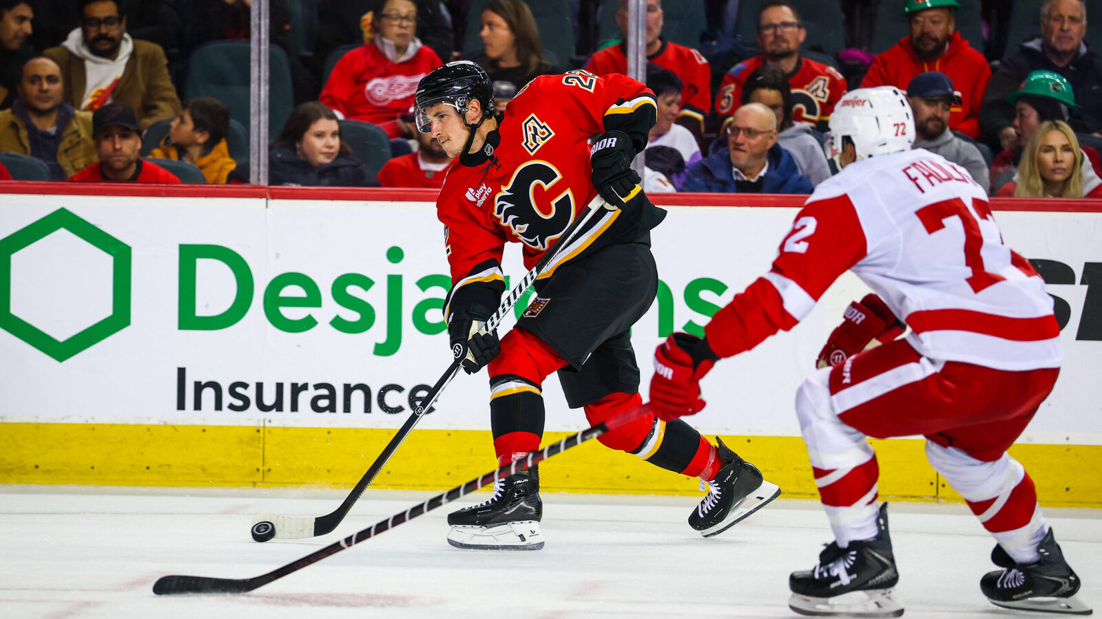 Instant Reaction: Flames keep rolling, beat Red Wings on 2004 throwback ...