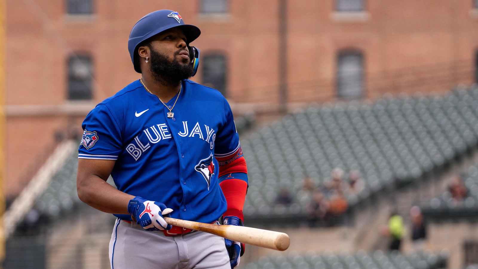 Vladimir Guerrero Jr. Undergoes Successful Laser Eye Surgery