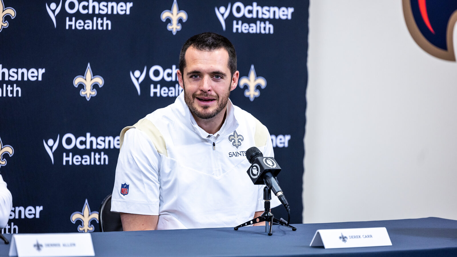 NFC Notes: Derek Carr, Jon Gruden, Buccaneers, Panthers, Saints
