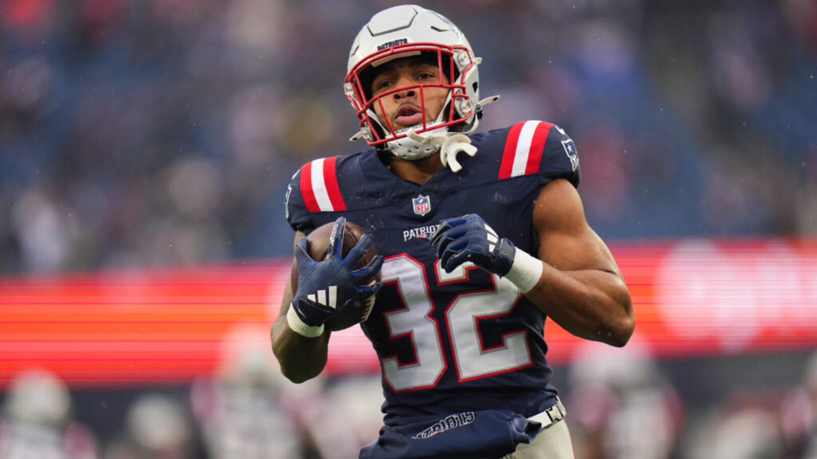 Patriots Uncertain About TreVeyon Henderson's Status Before Season Opener