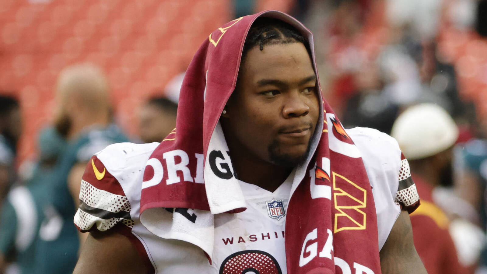 Analyst believes Steelers should sign former firstround DT Yardbarker