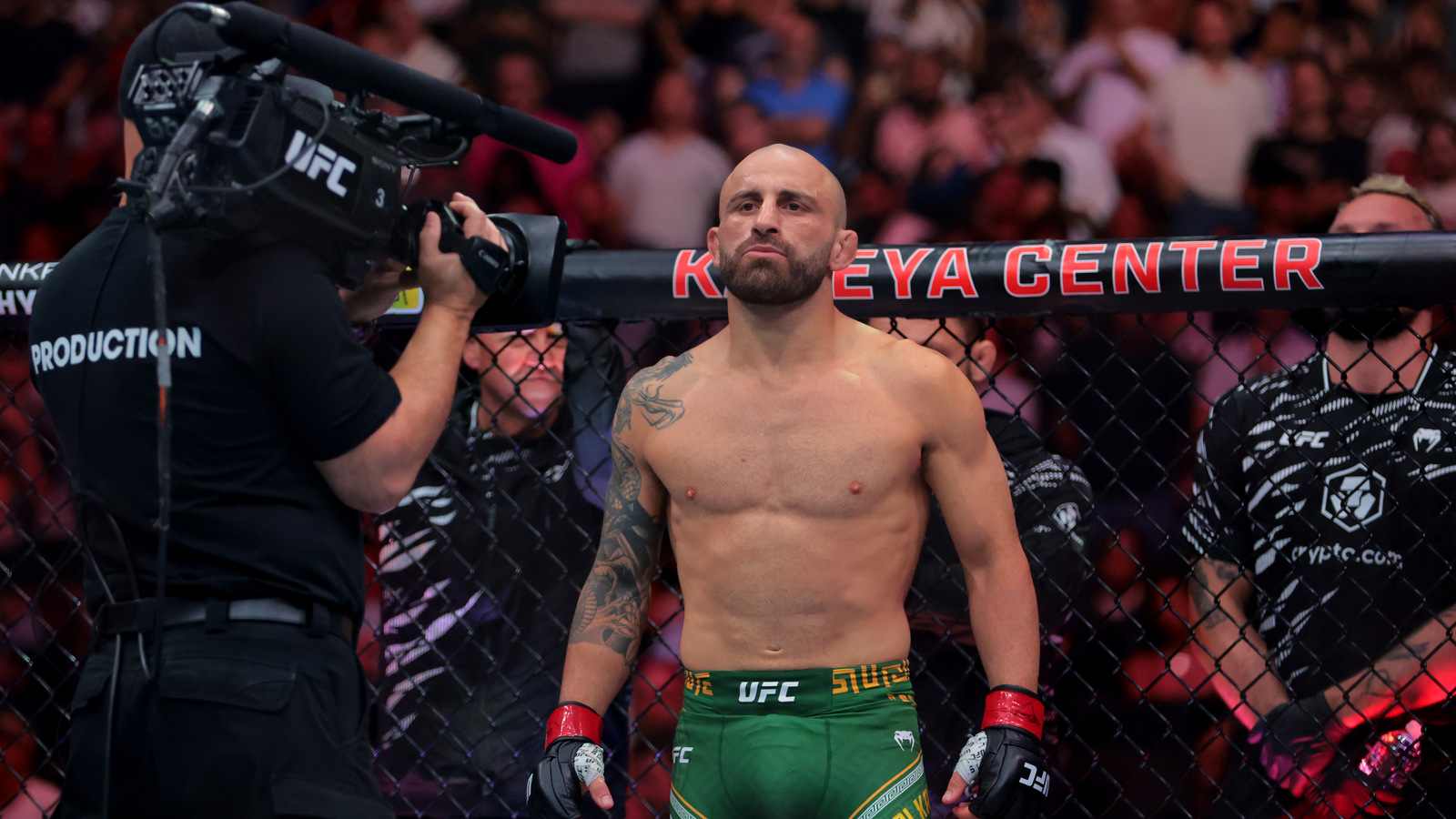 Dana White Open to Lightweight Opportunity for Alexander Volkanovski