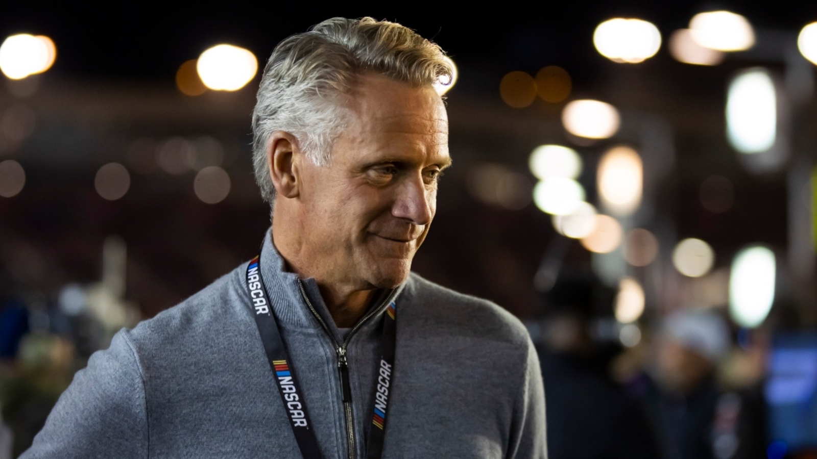 Kevin Harvick reacts to NASCAR commissioner Steve Phelps stepping down, texts about Richard Childress