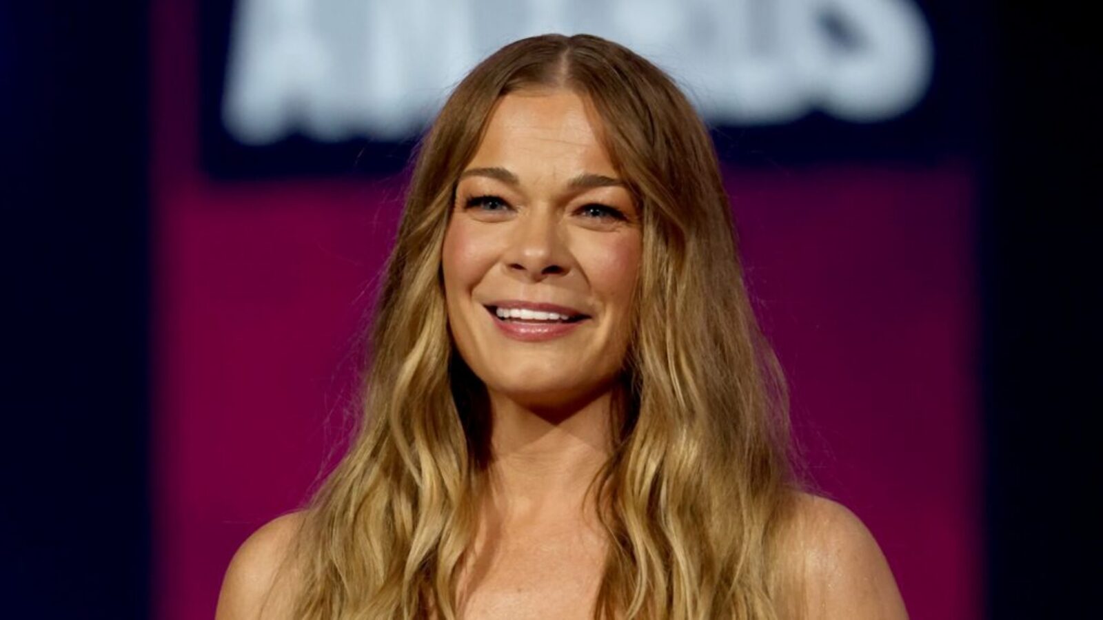 LeAnn Rimes Opens Up About Family Heartache and Canceling Shows ...