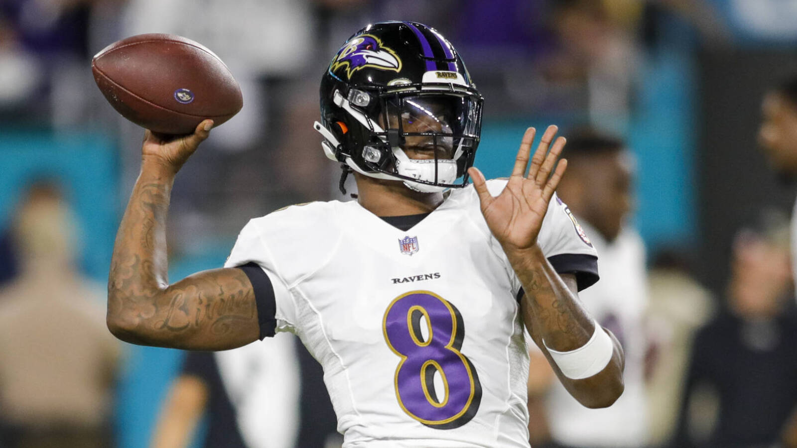Ravens' Lamar Jackson seeking fully guaranteed contract worth more than
