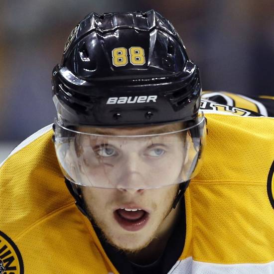 WATCH David Pastrnak might have the worst tape job in the NHL