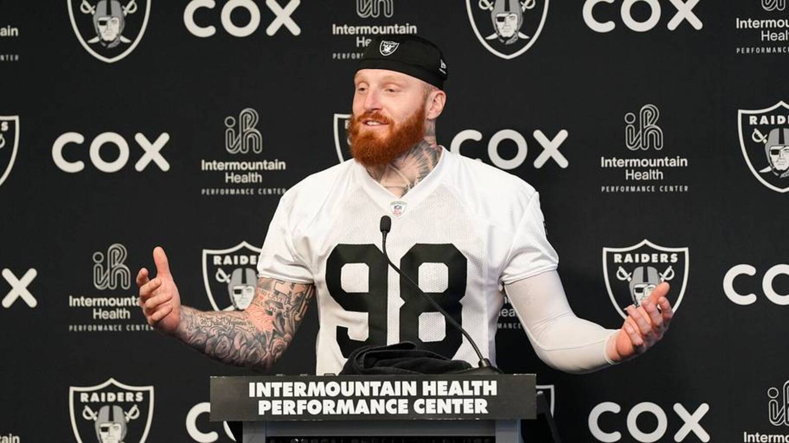 Maxx Crosby Confronts 'Cool' Dallas Cowboys Trade Rumors Dominating ESPN