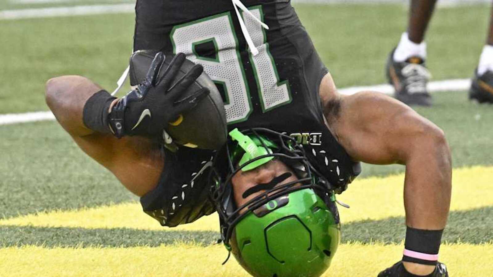 Chiefs Should Be Sincerely Serious About Sadiq at 9 | Yardbarker