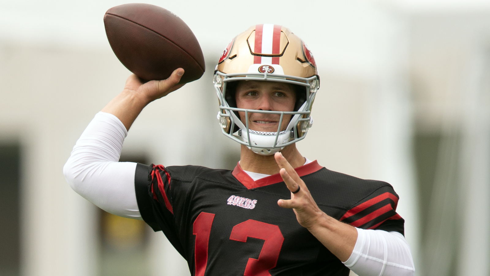 https://www.yardbarker.com/media/b/c/bc7fc7debfdab6926681bceab89e09ab66d1294e/thumb_16x9/49ers-brock-purdy-responds-nfl-personnel-rankings.jpg?v=1