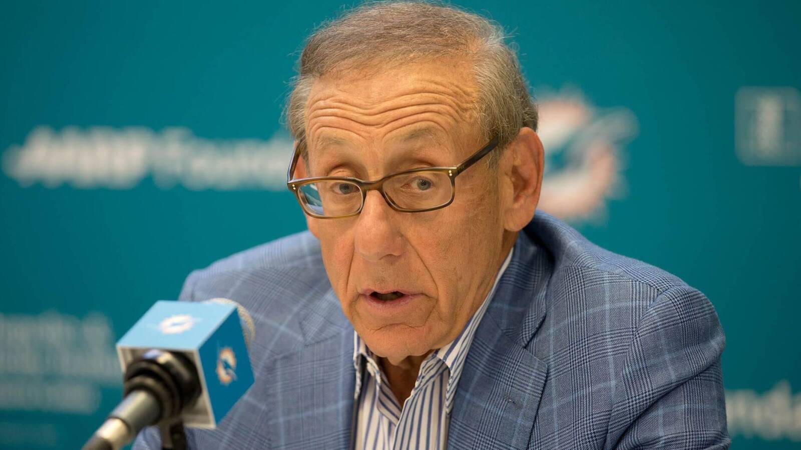 Dolphins lose 2023 firstround pick, owner suspended for tampering