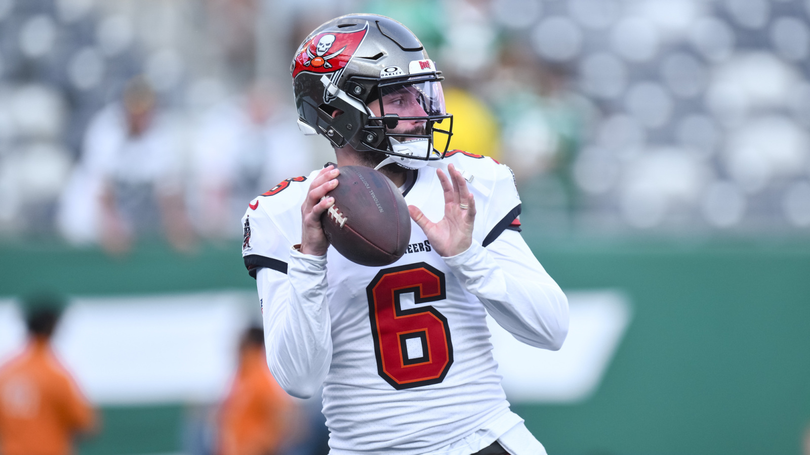 https://www.yardbarker.com/media/b/d/bd4fade26df5059249e1242bd7f615ef4288d222/thumb_16x9/interesting-update-on-buccaneers-baker-mayfield.jpg?v=1