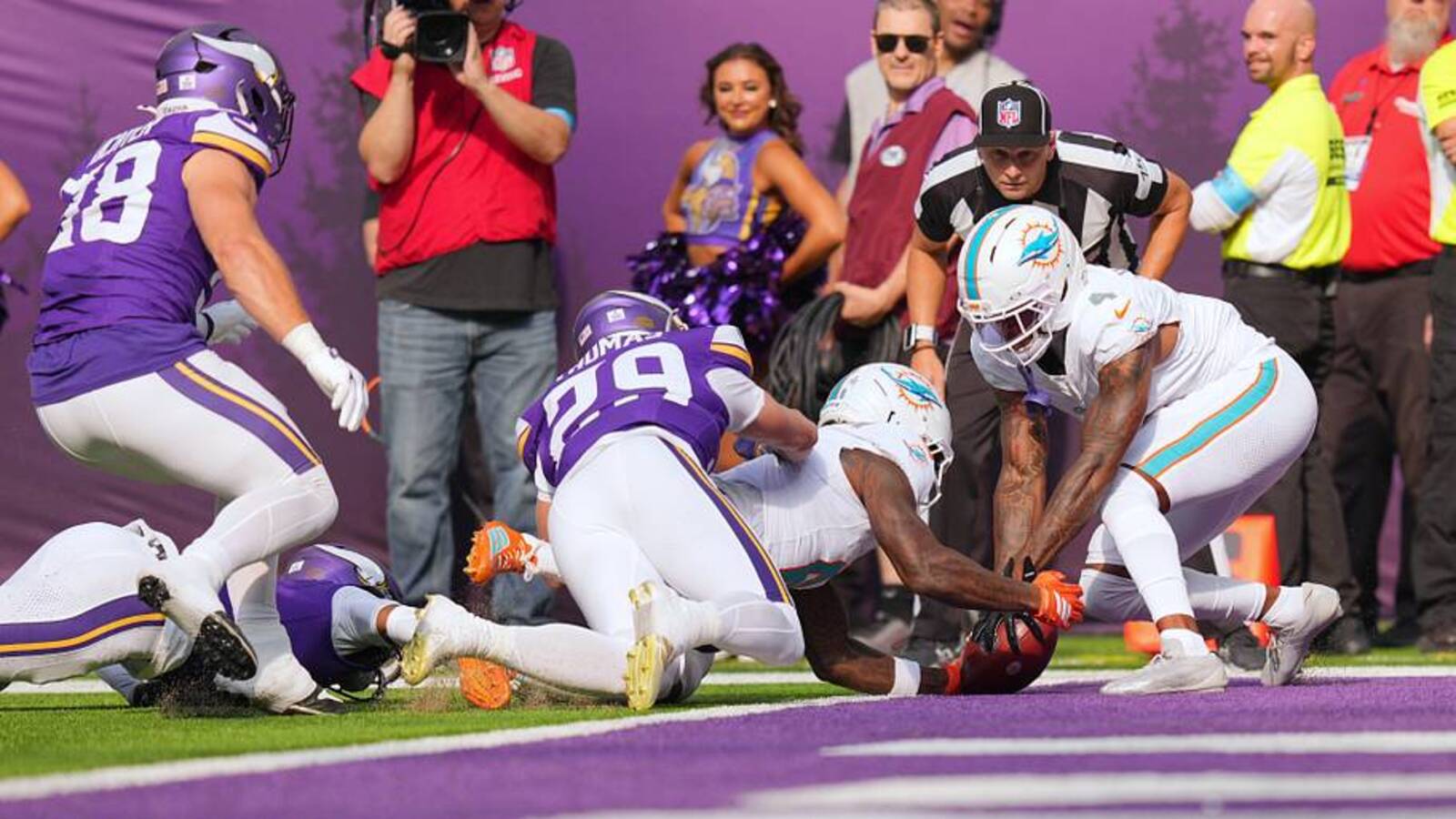 Dolphins Week 4 Report Card: Defense Delivers, But Miami Finds Another Way to Lose
