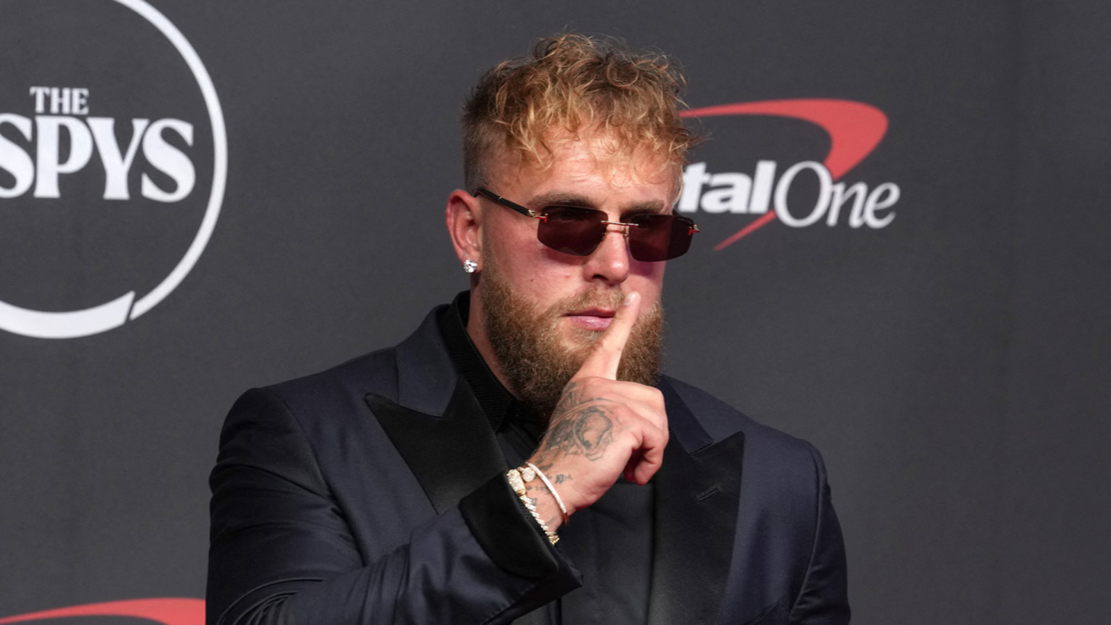 Highlights from MMA Weekend: PFL New York and UFC Belgrade