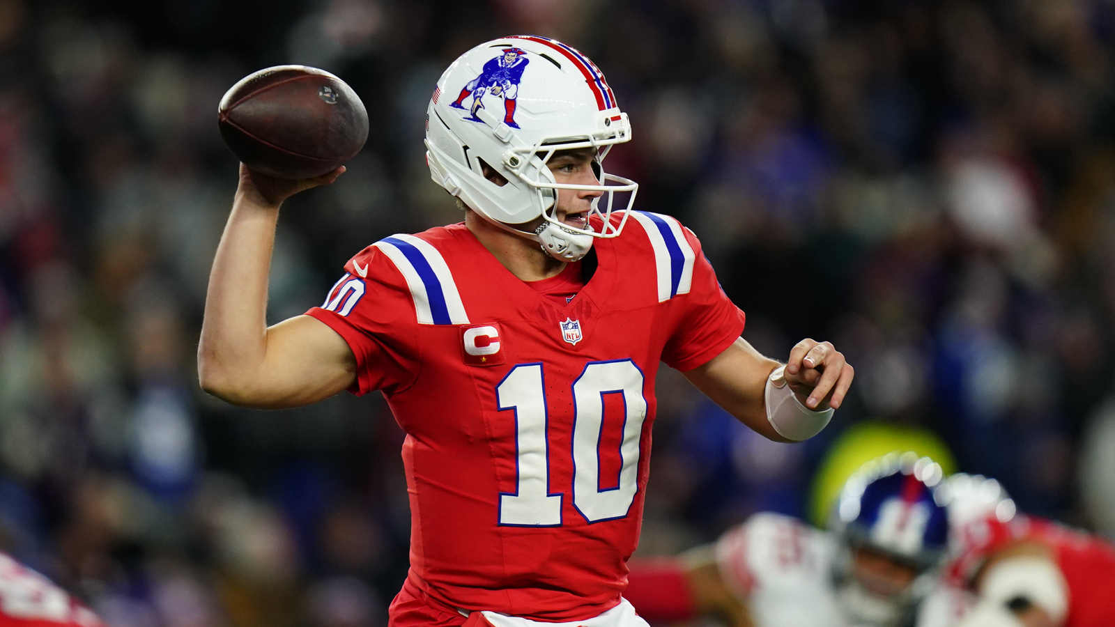 AFC Notes: Minkah Fitzpatrick, Drake Maye, Mike McDaniel, Dolphins ...
