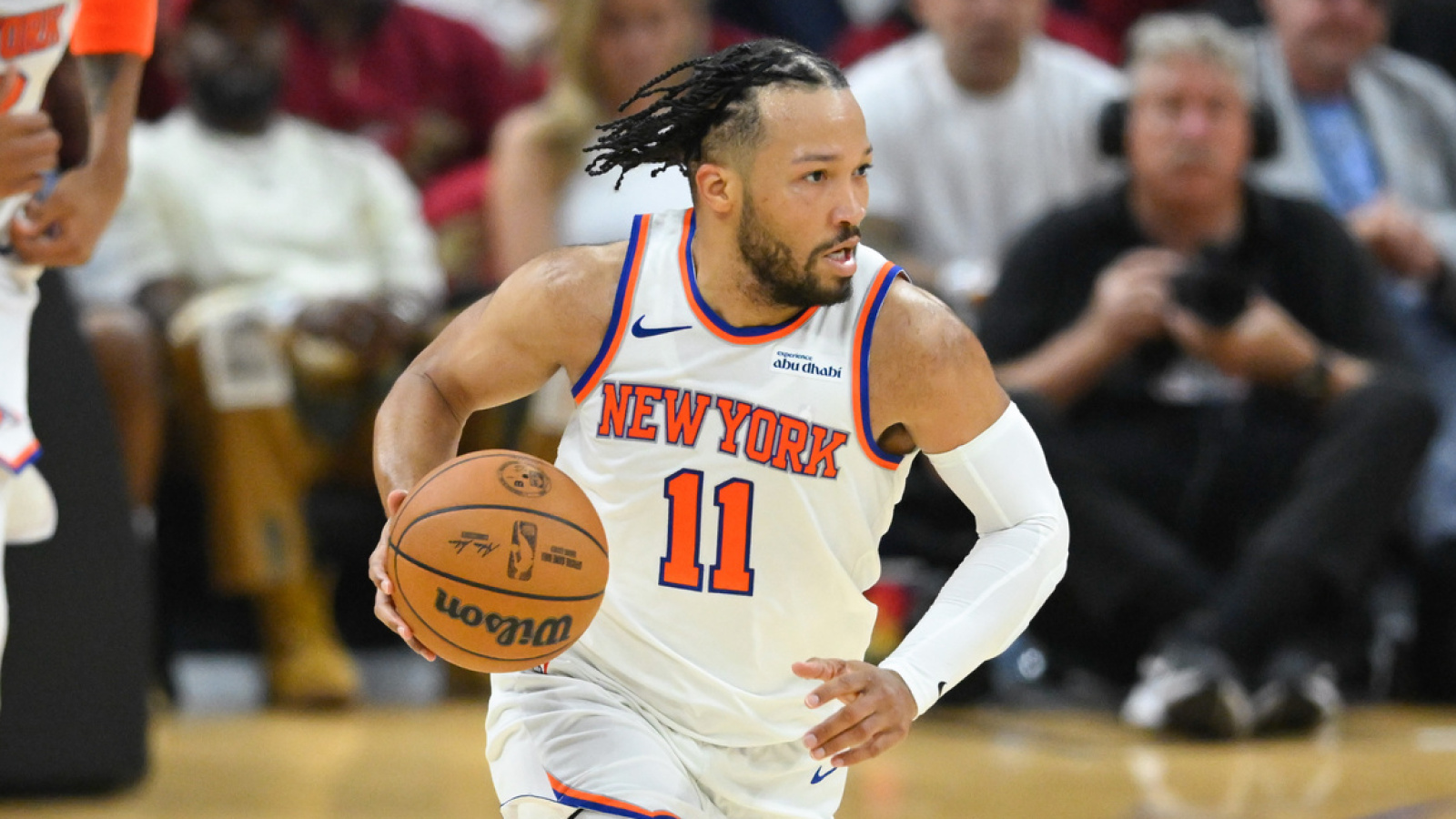 https://www.yardbarker.com/media/b/e/be045abfec91e9a9384a4ac844862a7a624704df/thumb_16x9/knicks-join-exclusive-time-list-10th-straight.jpg?v=1