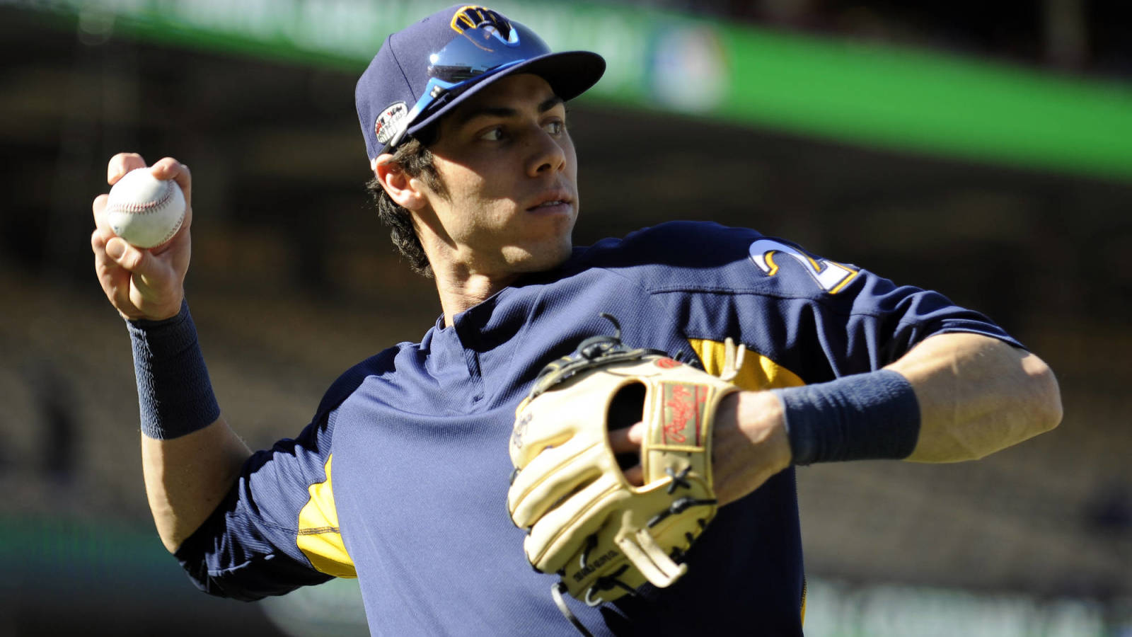 Christian Yelich fires back at ex-Marlins exec over free agency comments