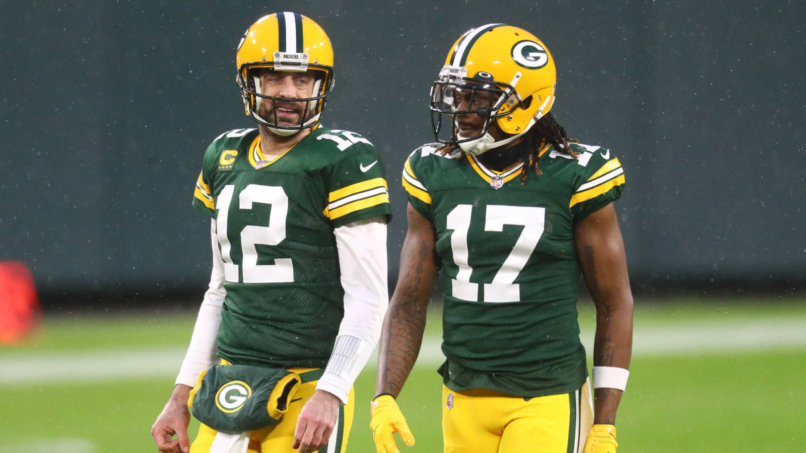 Adams: Packers players don’t talk about Rodgers situation