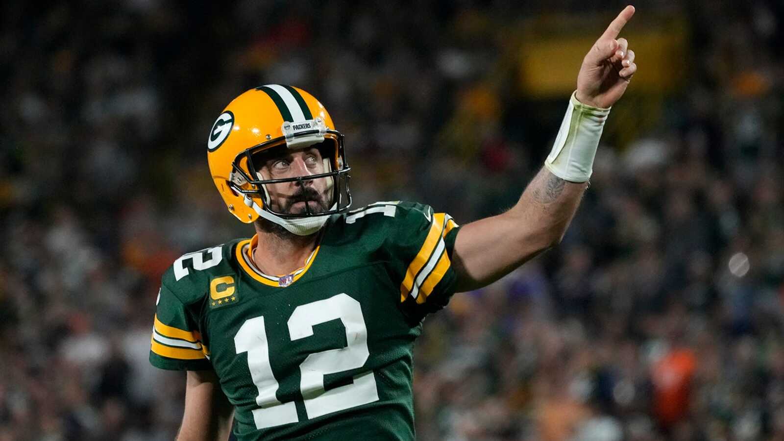 Aaron Rodgers doesn't hold back about Chicago Bears fans in lively interview ahead of his final NFL season