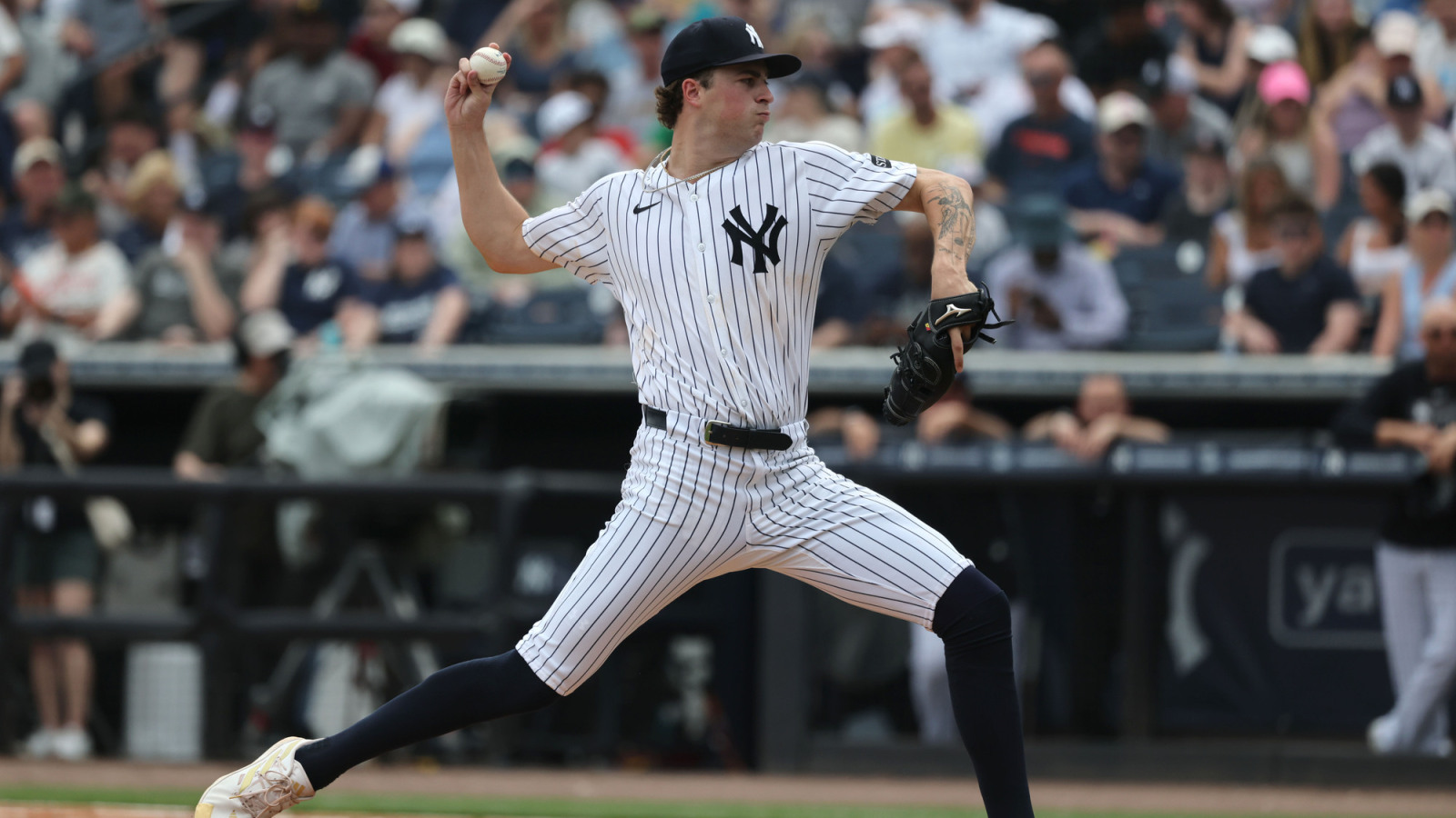 https://www.yardbarker.com/media/b/e/beb1f79637392ffdaeb61fb694225d4c9e380e19/thumb_16x9/yankees-revamping-heading-star-break.jpg?v=1