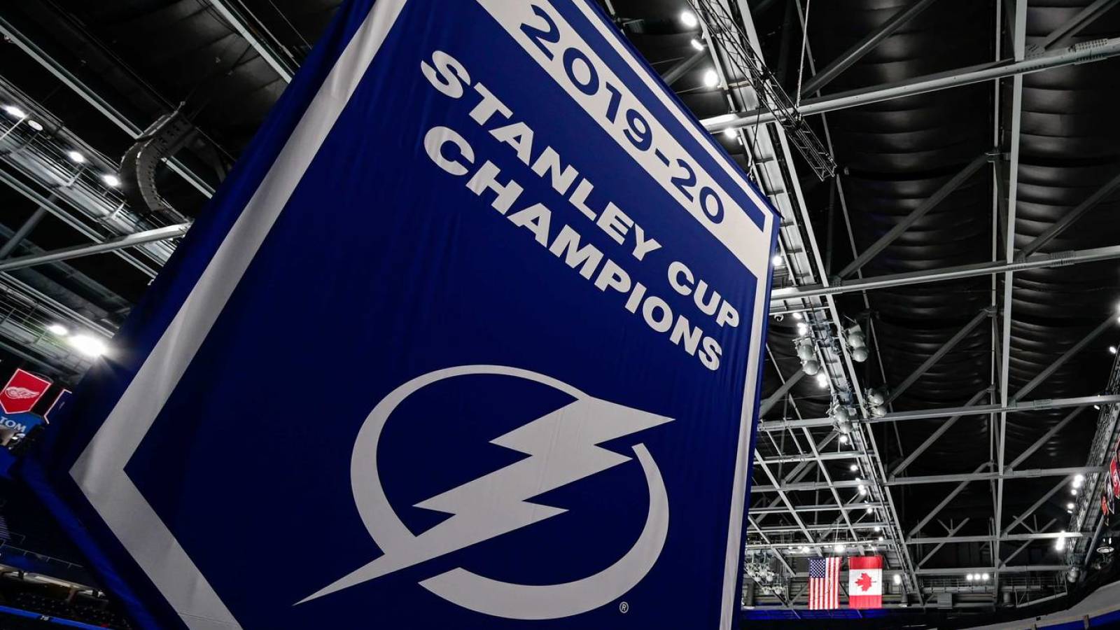 Lightning's minors team gives new deal to HC Ben Groulx - Vimarsana News