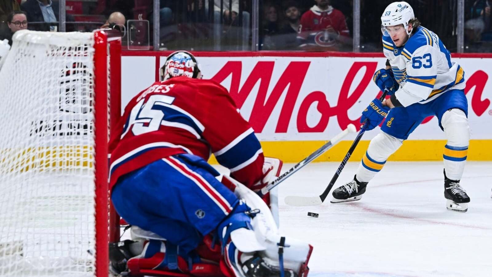 Brayden Schenn, Dylan Holloway tally 3 points each as Blues beat Canadiens