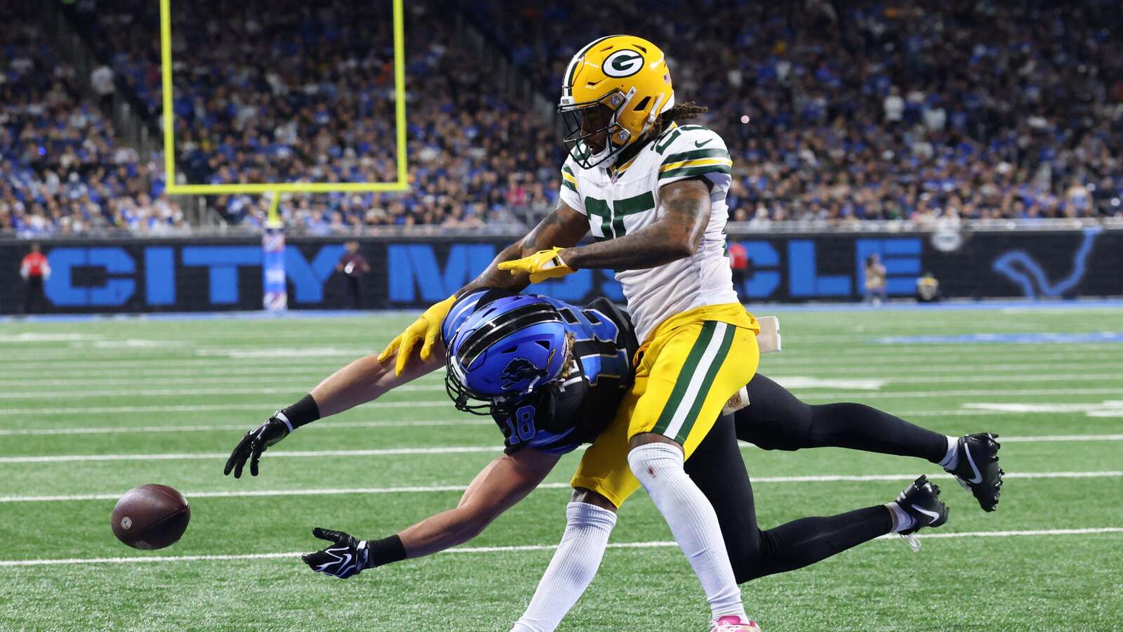 Packers' Keisean Nixon Added to Injury Report Before Panthers Game