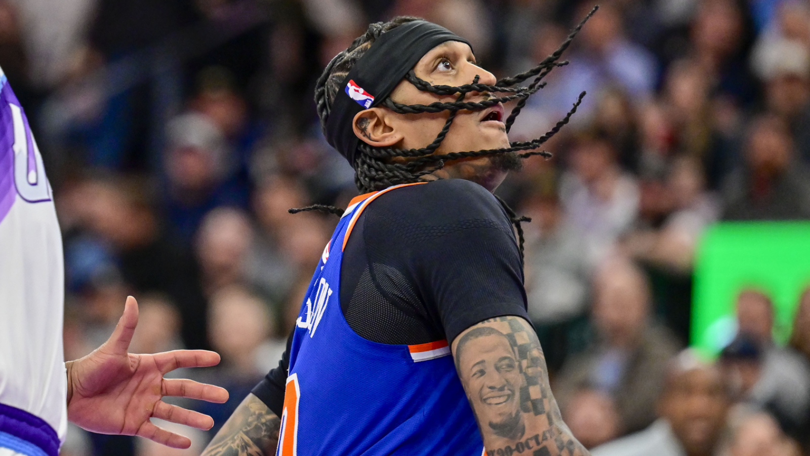 https://www.yardbarker.com/media/b/f/bf13e2e07d8d6ca748d211d92c8d1a83de7653dd/thumb_16x9/jordan-clarkson-puts-on-show-help-knicks-escape.jpg?v=1