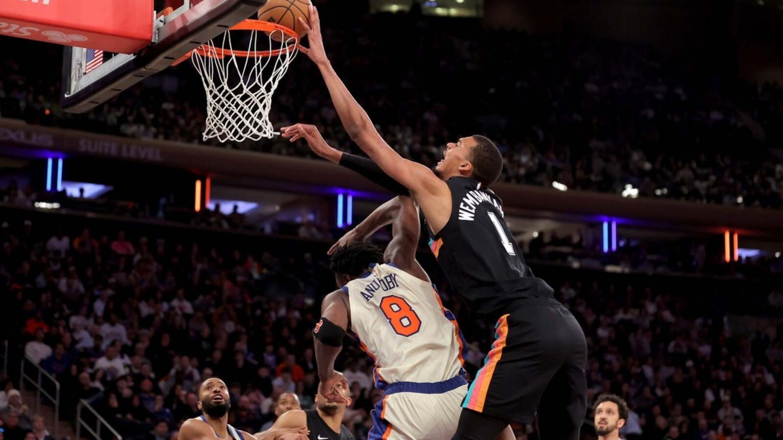 Youthful Spurs favored over red-hot Knicks in NBA Finals | Yardbarker