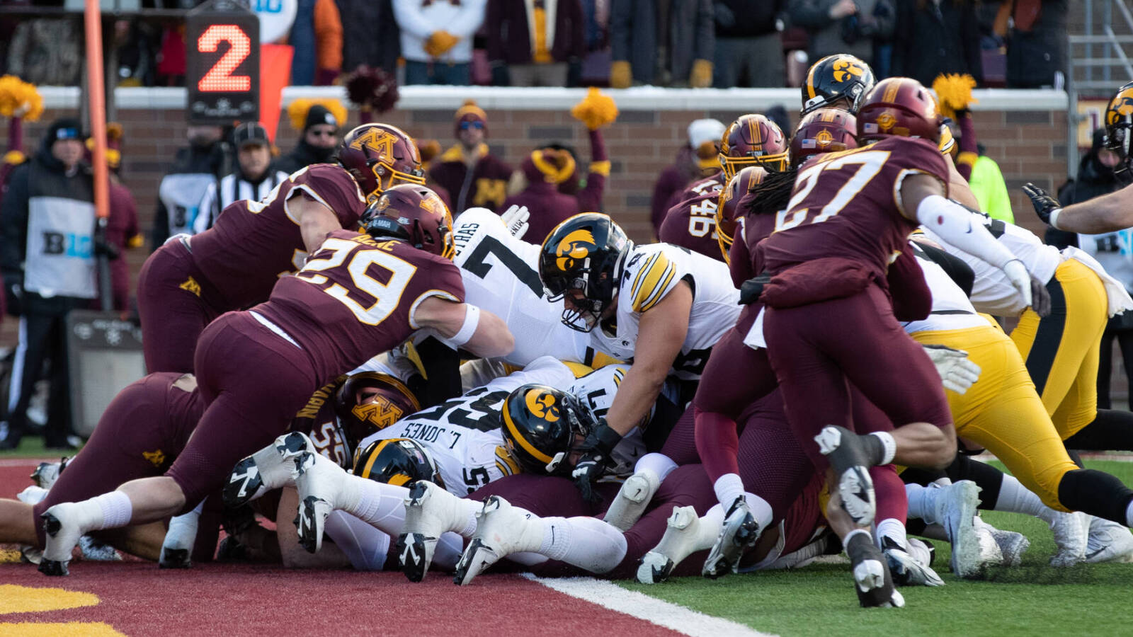Iowa-Minnesota game accomplished feat not seen since 1986 | Yardbarker