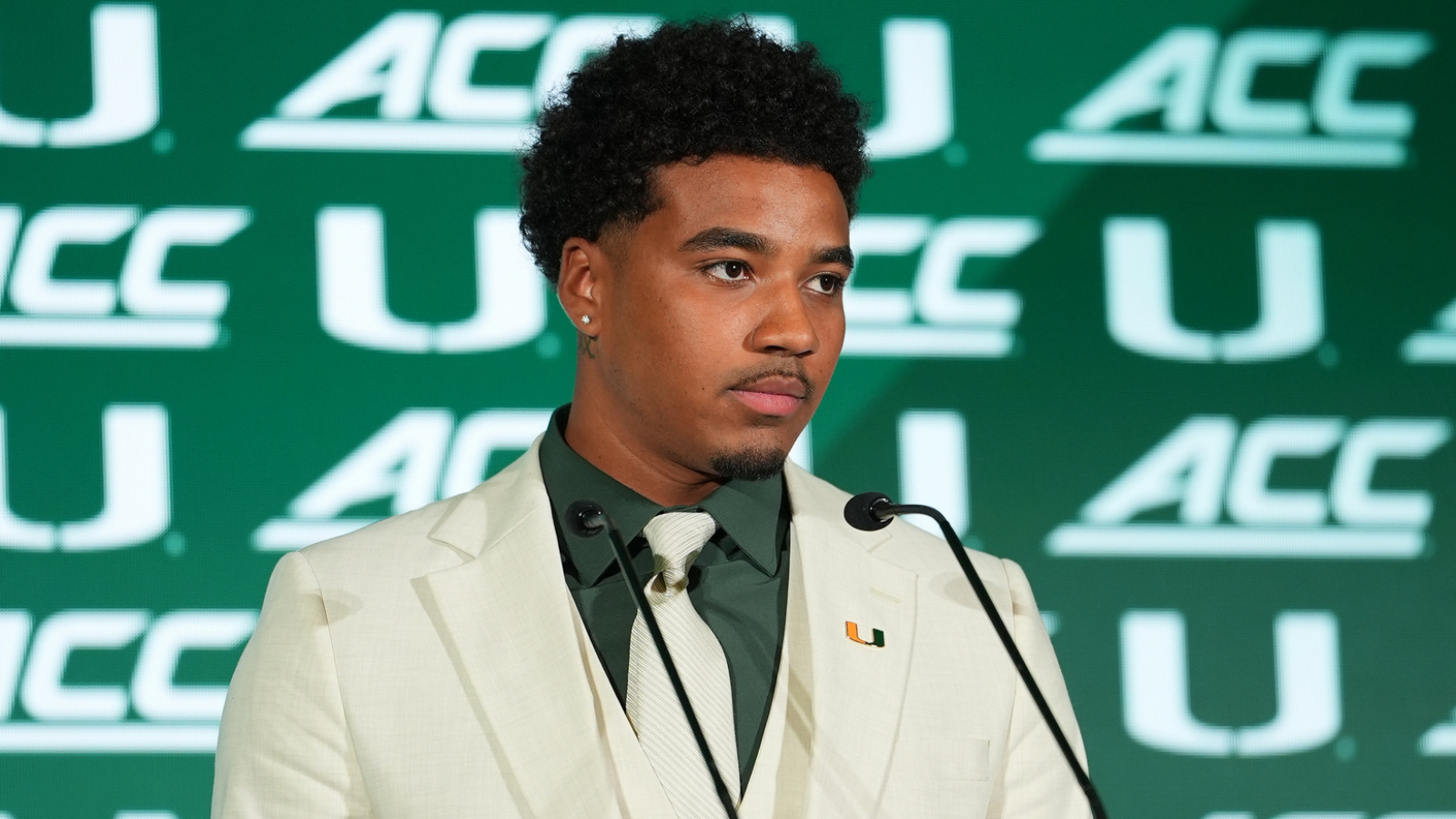 https://www.yardbarker.com/media/b/f/bfa7601b4b74bbe5f794bd845ae60c65278429cd/thumb_16x9/ranking-top-five-acc-quarterbacks-entering-2026.jpg?v=1