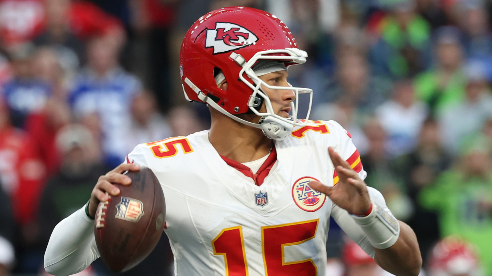 Patrick Mahomes’ Chiefs suffer a first in 153 starts during ugly loss to Seahawks