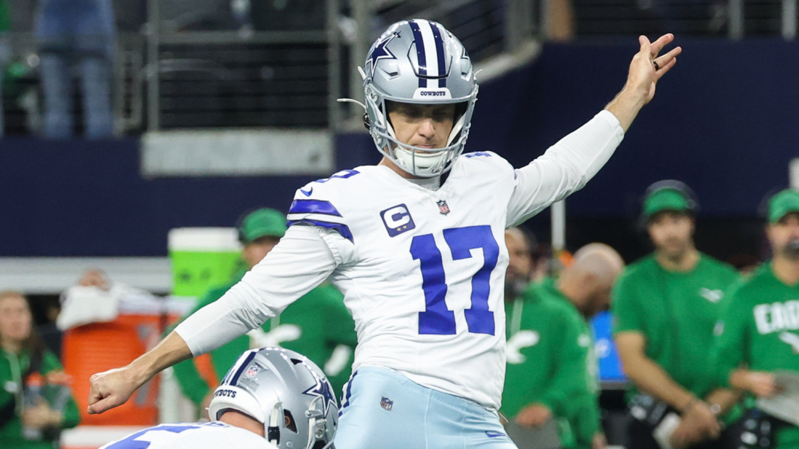 Brandon Aubrey's record-breaking extension with Cowboys proves he's no ordinary kicker