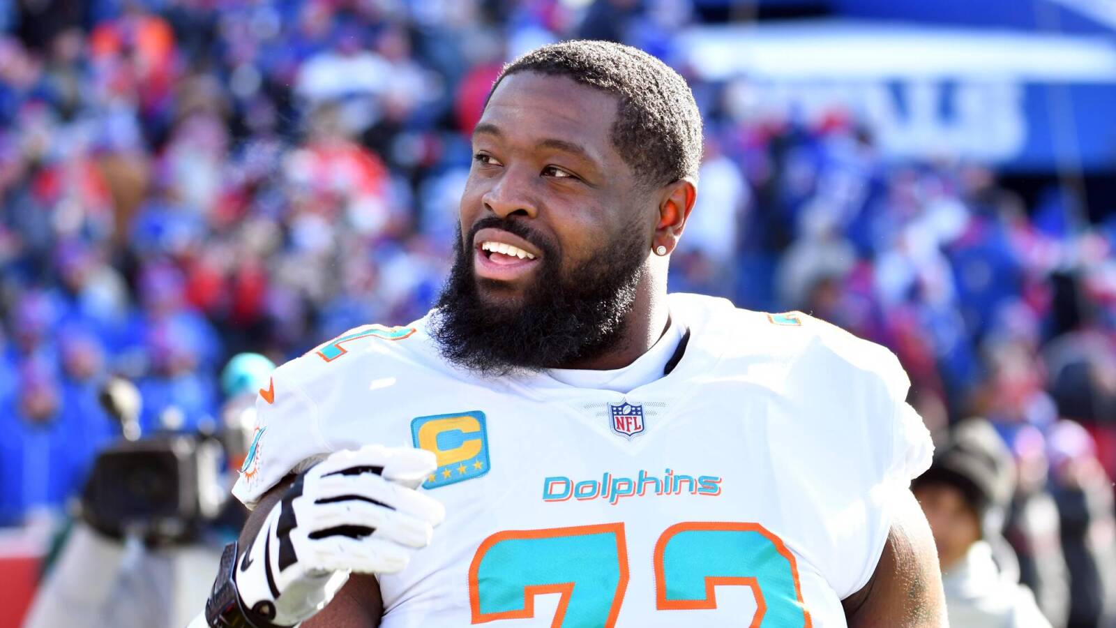 Dolphins GM suggests first-round pick with five-time Pro Bowler debating retirement