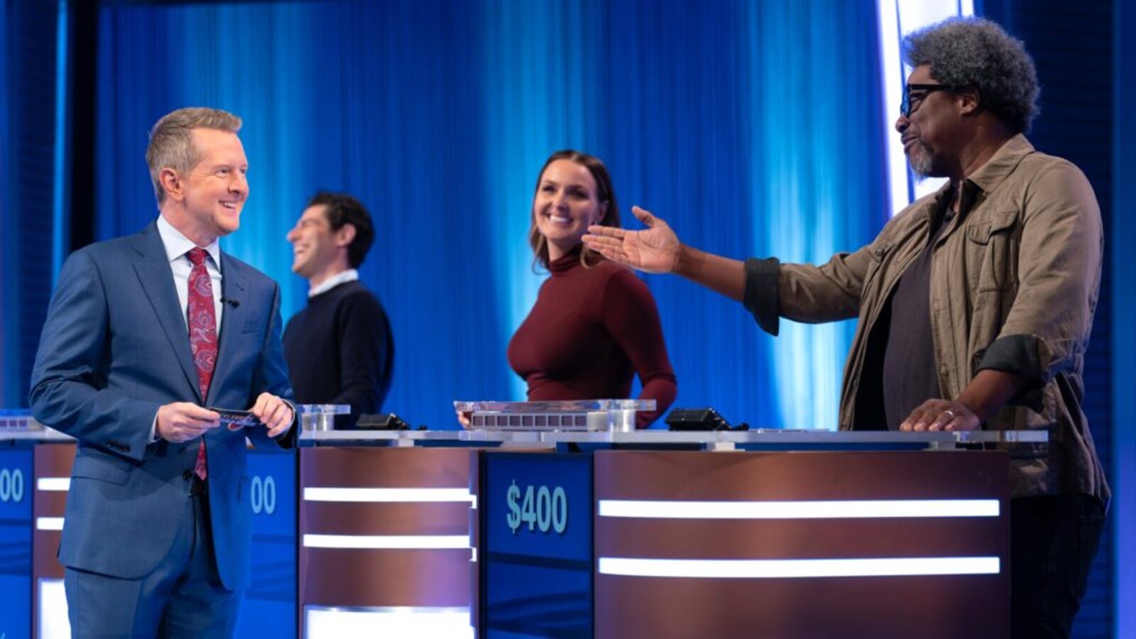 ‘Celebrity Jeopardy!’: Ken Jennings Reveals Nostalgic Connection to Star Competitor | Yardbarker