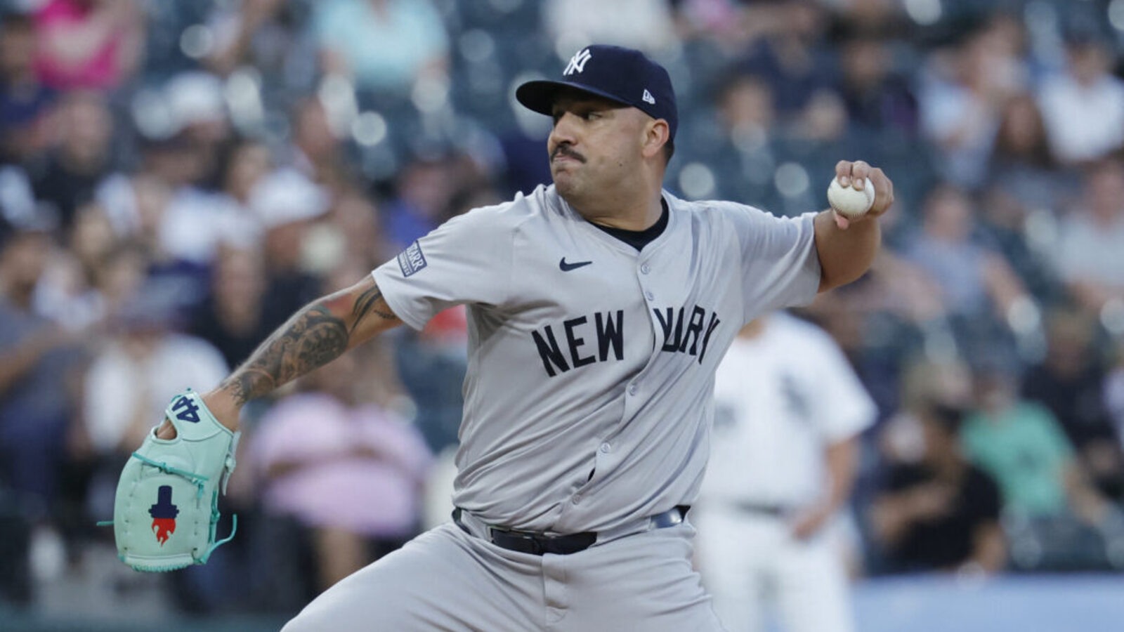 Braves Pushed to Pursue Former Yankees Pitcher This Offseason