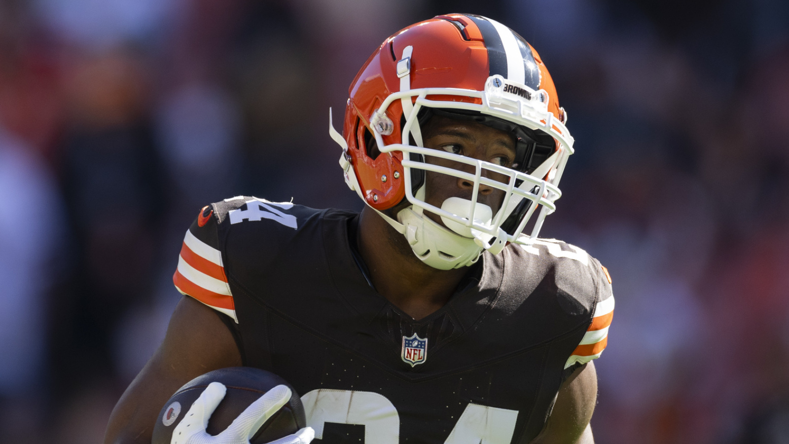 https://www.yardbarker.com/media/c/0/c084c42740d94a8938f9b62d619f43b252f32336/thumb_16x9/former-browns-rb-nick-chubb-retires.jpg?v=1